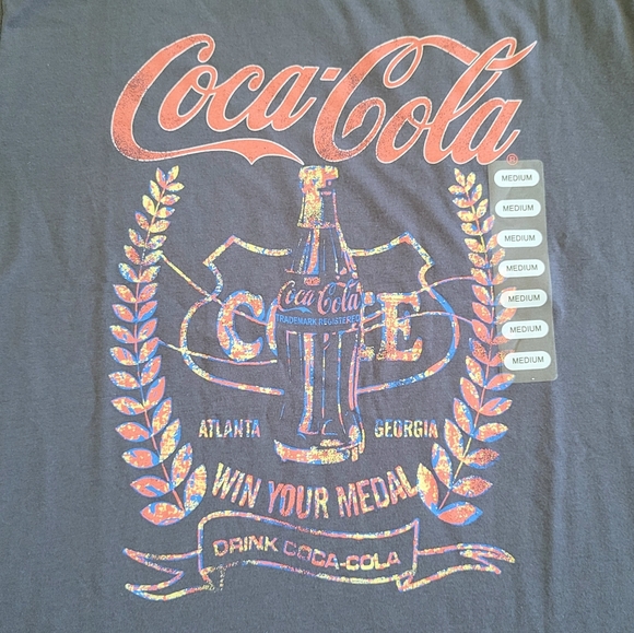 Grayson Threads🧵 Coca-Cola🥤 Graphic Tee👕 - NWT - Picture 10 of 10